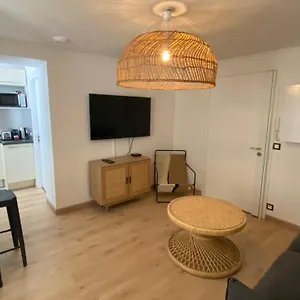 2 Pieces Appartement